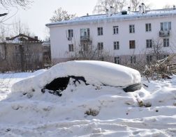 Пензенские управляйки не вывозят снег из дворов