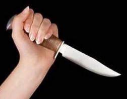 Жительница Пензы ударила ножом в сердце пристававшего к ней знакомого