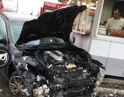 В ДТП на Проспекте Победы пострадали три автомобиля. ВИДЕО