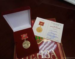 Пензячка удостоена медали «80 лет битвы за Москву»