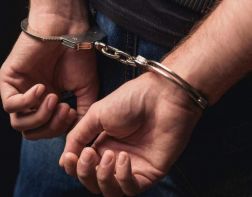 Двум пензячкам грозит до 5 лет тюрьмы за кражу одежды