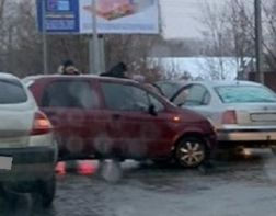 Тройная авария на ГПЗ в Пензе спровоцировала затор на дороге