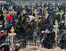 Пензенца возмутил сбор денег на Новозападном кладбище