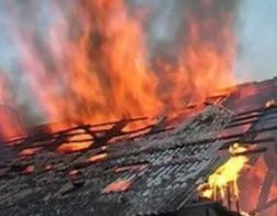 В Пензенской области сгорела кровля жилого дома
