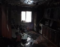 В Иссинском районе мужчину не успели вытащить из горевшего дома