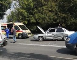 В аварии на улице Аустрина пострадал 36-летний мужчина 