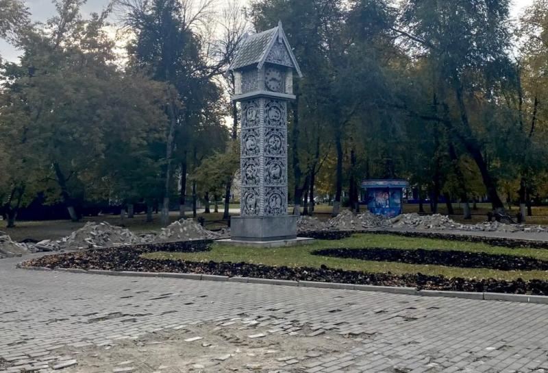 В Пензе в сквере у «Кукушки» начали работы по благоустройству