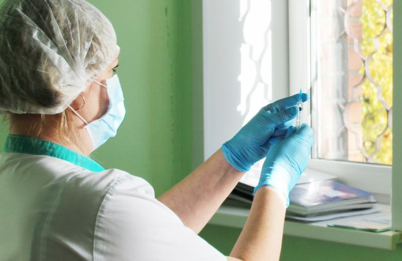 Задерживается на месяц доставка в Пензу детской вакцины от кори