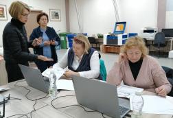 Пенсионеры Заречного участвуют в чемпионате по компьютерному многоборью