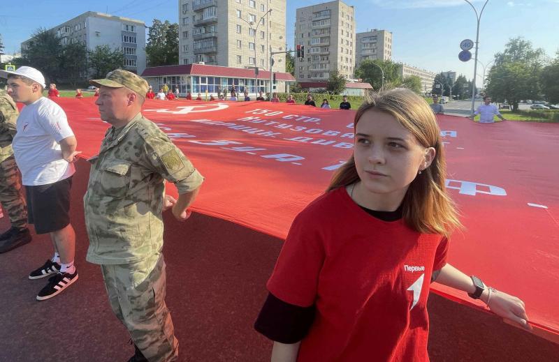 В Заречном стартовал автопробег «Дорогой отцов»
