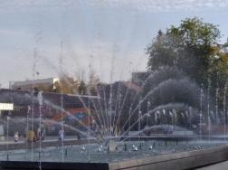 В Пензе демонтировали ограждение светомузыкального фонтана